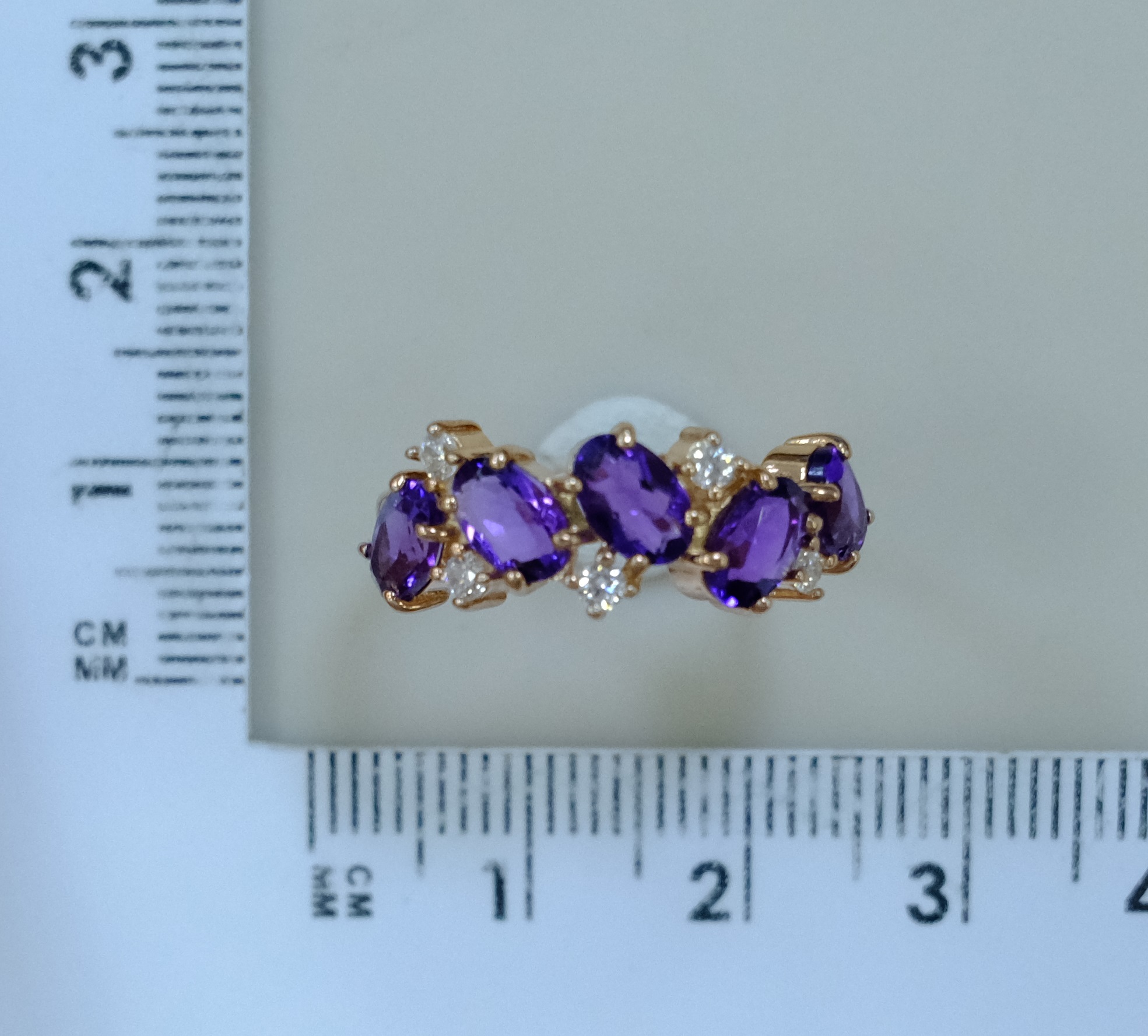 Серебряное кольцо с аметистами